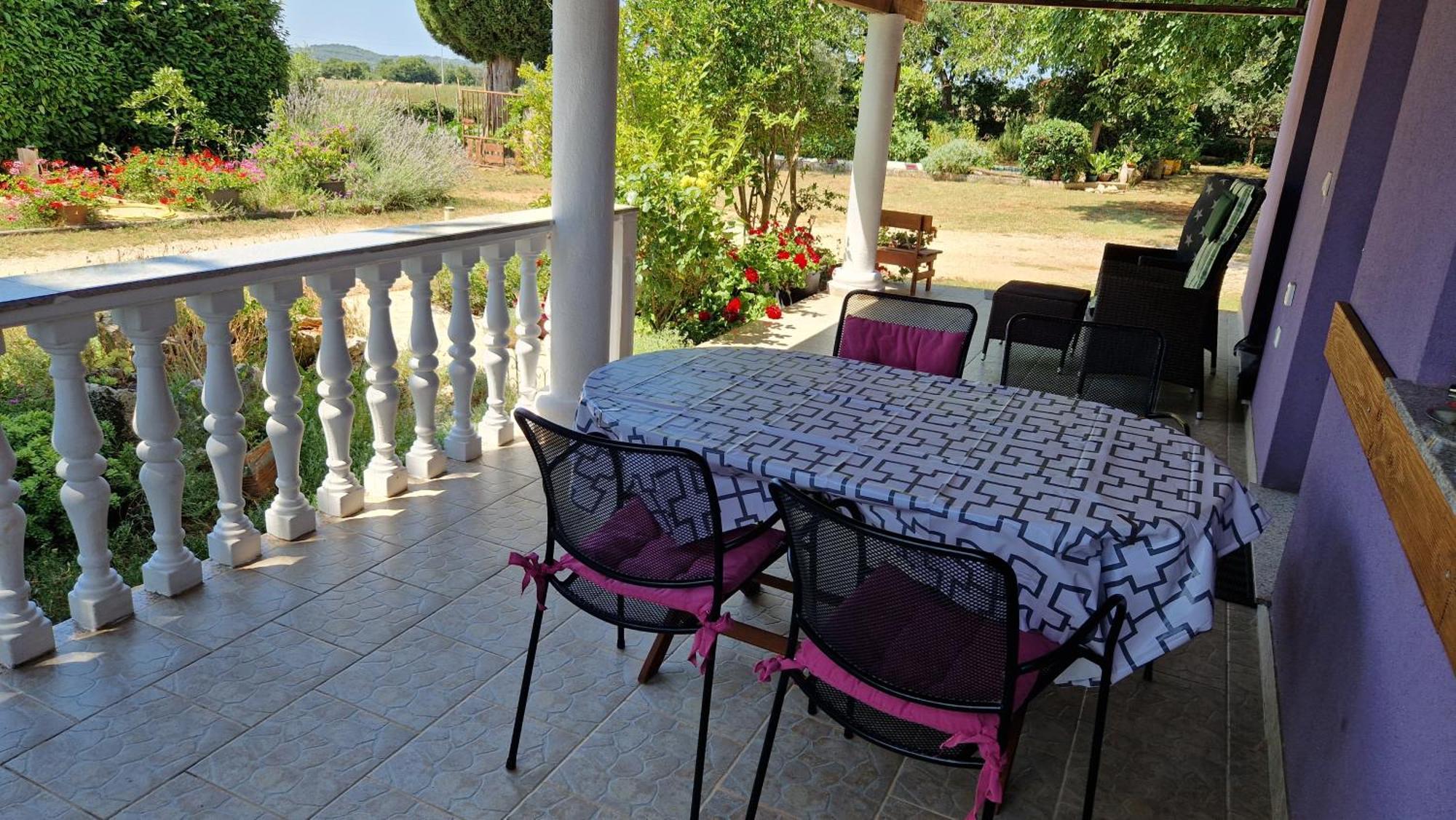 فيلا Charming Cozy Holliday House 2+2 Valtura المظهر الخارجي الصورة